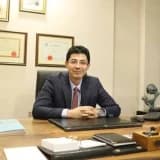 Doç. Dr. Cenk Gezer