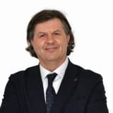Op. Dr. Atakan Eren