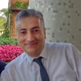 Op. Dr. Melik Ayverdi